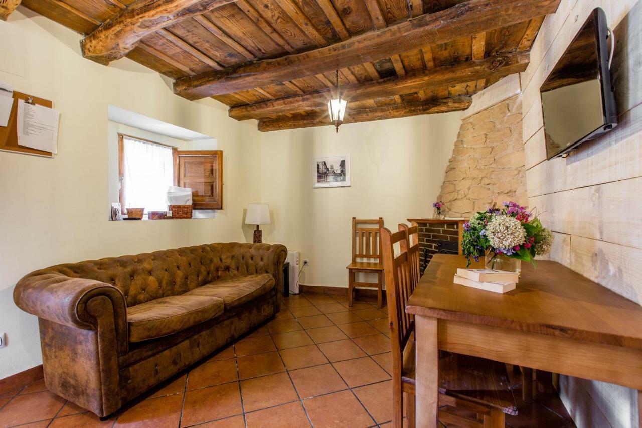 La Chova Villa Piedralaves Exterior photo